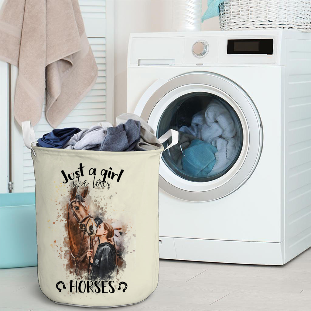 Einfach ein Mädchen, das Pferde liebt – personalisierter Pferde-Aufbewahrungskorb