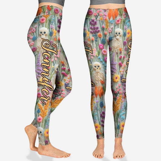 Leggings mit Totenkopf-Motiv und Blumenmuster