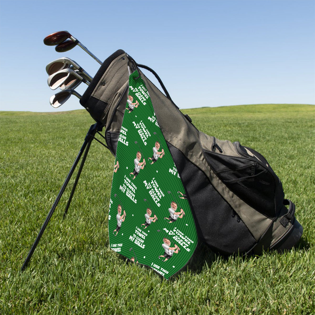 I Use This Towel To Clean My Balls - Golf gift for dad, husband, boyfriend, him - Personalized Golf Towel