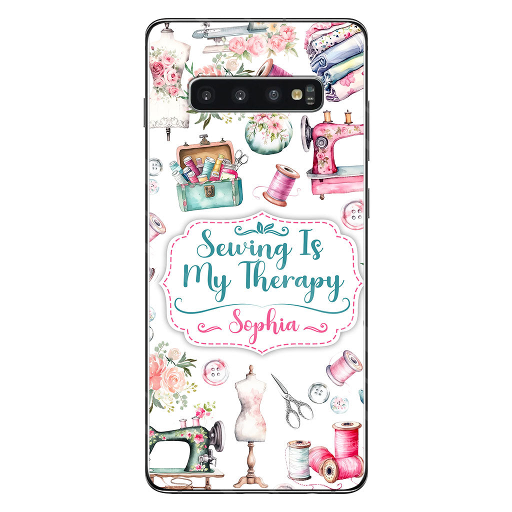 Nähen ist meine Therapie – Personalisierte Handyhülle zum Thema Nähen