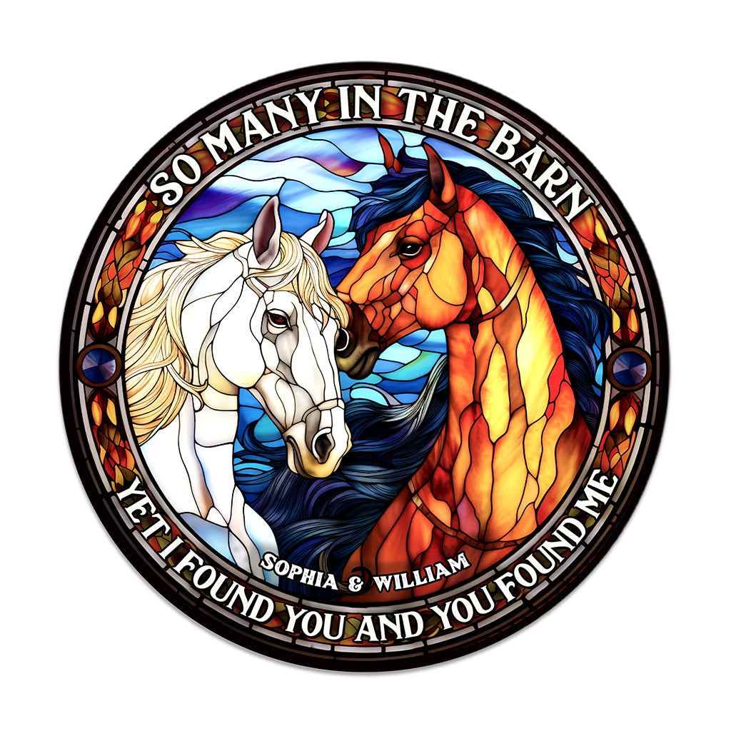So viele im Stall - Personalisiertes rundes Holzschild mit Pferdemotiv