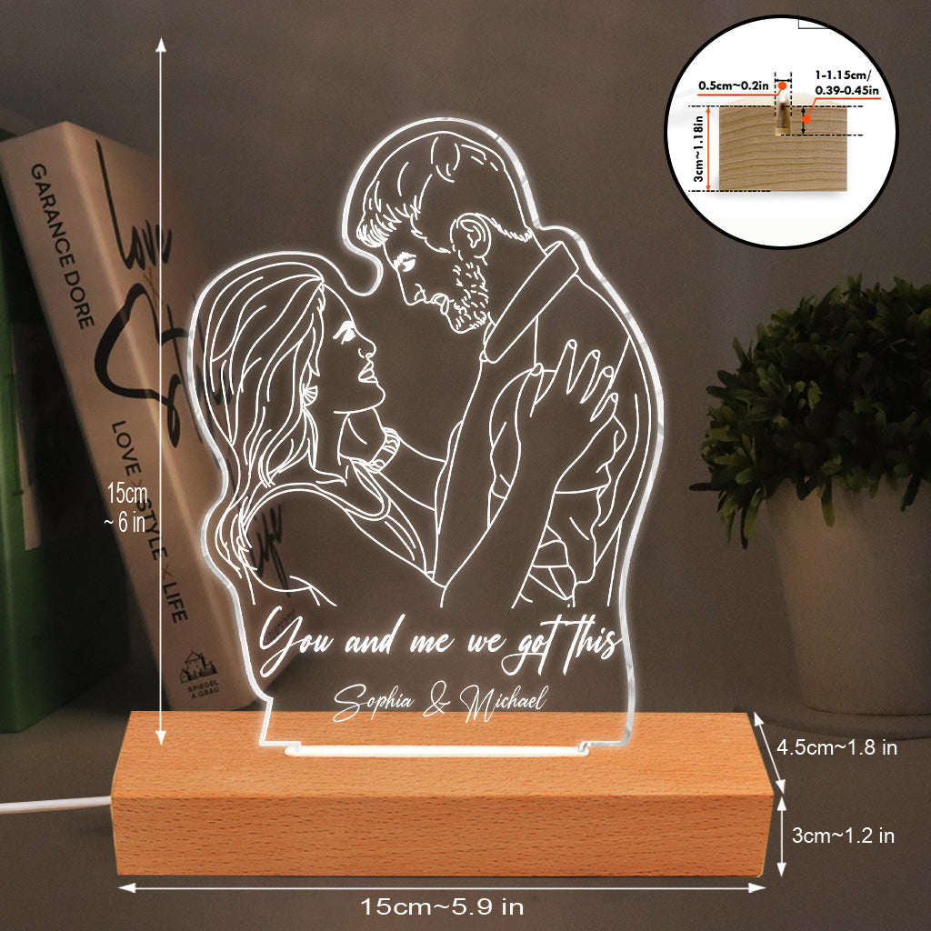 Strichzeichnung eines Paares – Personalisierte, paarförmige Plakettenleuchte