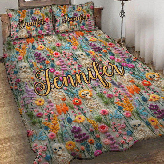 Personalisierte Totenkopf-Steppdecke mit Blumen-Skelett-Motiv
