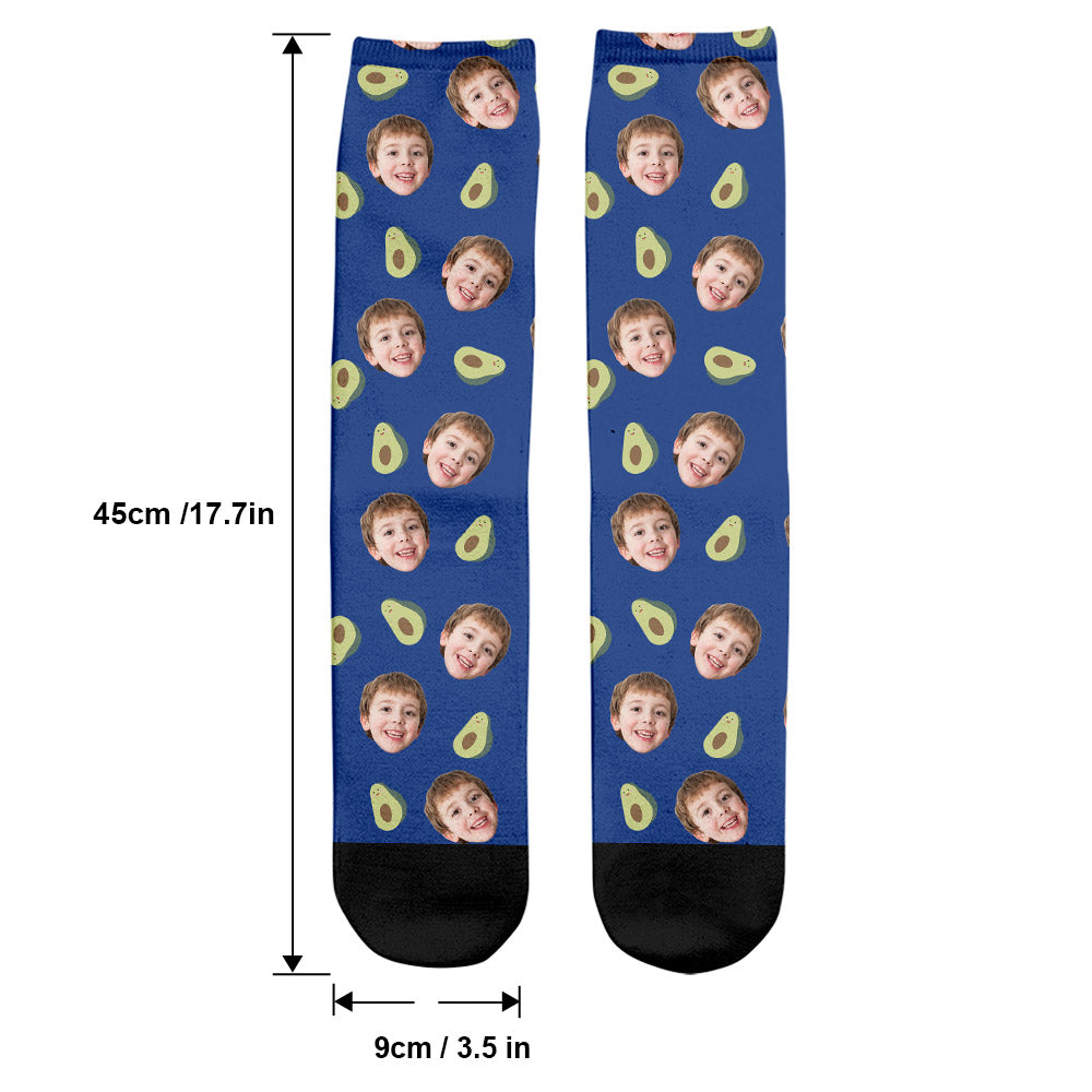 Lustiges Symbolmuster – personalisierte Socken für den Enkel