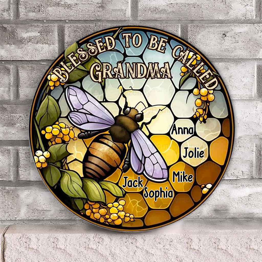 Gesegnet, Oma/Nana/Mimi genannt zu werden... - Personalisiertes rundes Holzschild für Oma