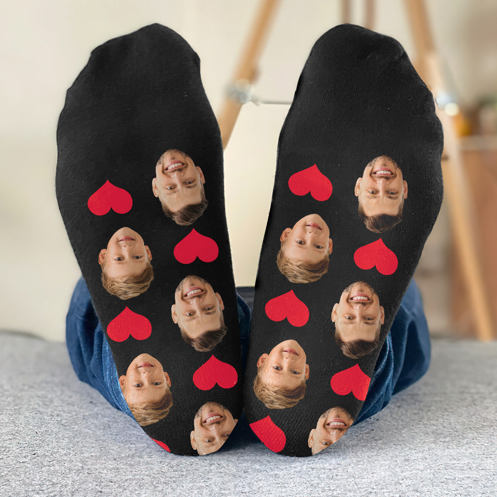 Individuelles Gesichtsherzmuster – personalisierte Socken für Väter