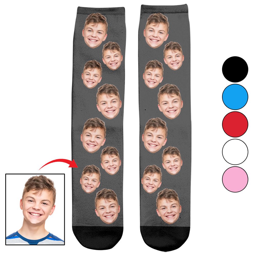 Individuell gestaltete Socken für Sohn