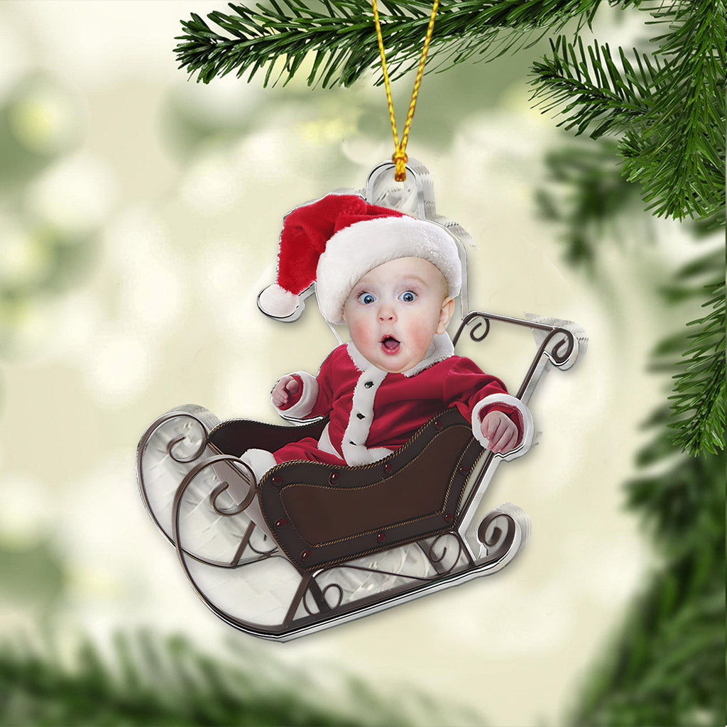 Niedlicher Babyschlitten – Personalisierter transparenter Neugeborenen-Anhänger