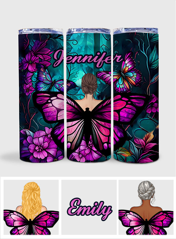 Schmetterlingsmädchen – Schmetterlingsgeschenk für sie – Personalisierter schmaler Trinkbecher
