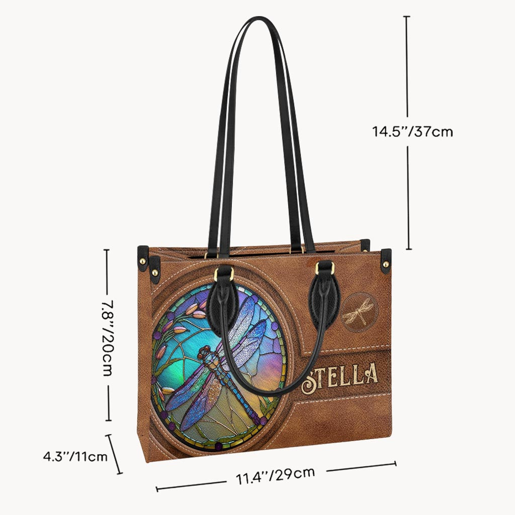 Libelle aus Buntglas - Personalisierte Libellen-Lederhandtasche