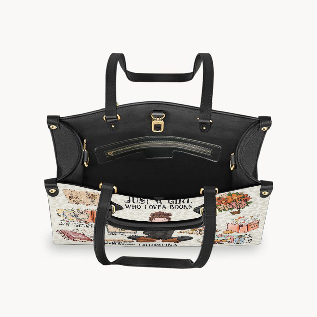 Einfach ein Mädchen, das Bücher liebt – personalisierte Buch-Lederhandtasche