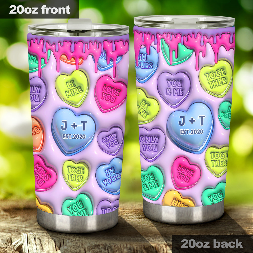 Beliebiger Name, beliebiges Datum, buntes, aufgeblasenes Herz – personalisierter Paar-Trinkbecher