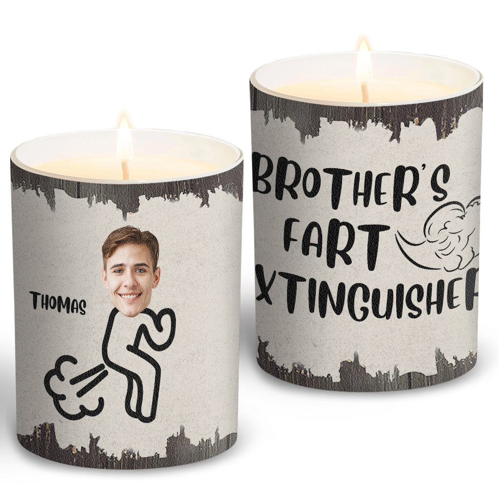 Furzlöscher – Geschenk für Papa, Oma, Opa, Mama, Onkel, Tante, Sohn, Tochter, Bruder, Schwester, Enkelin, Enkel, Ehemann, Ehefrau, Freund, Freundin, Freund – Personalisierte Kerze mit Holzdeckel