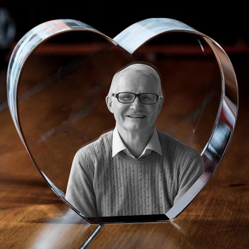 Foto nach Wunsch – Personalisierte Gedenk-Lasergravur, 3D-Herz-Kristalllampe