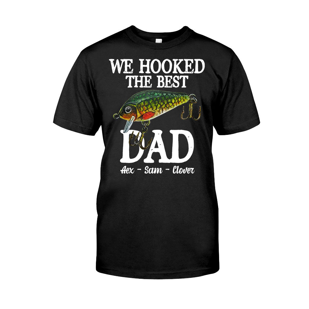 Wir haben den besten Papa an Land gezogen – personalisiertes Angel-T-Shirt & Hoodie