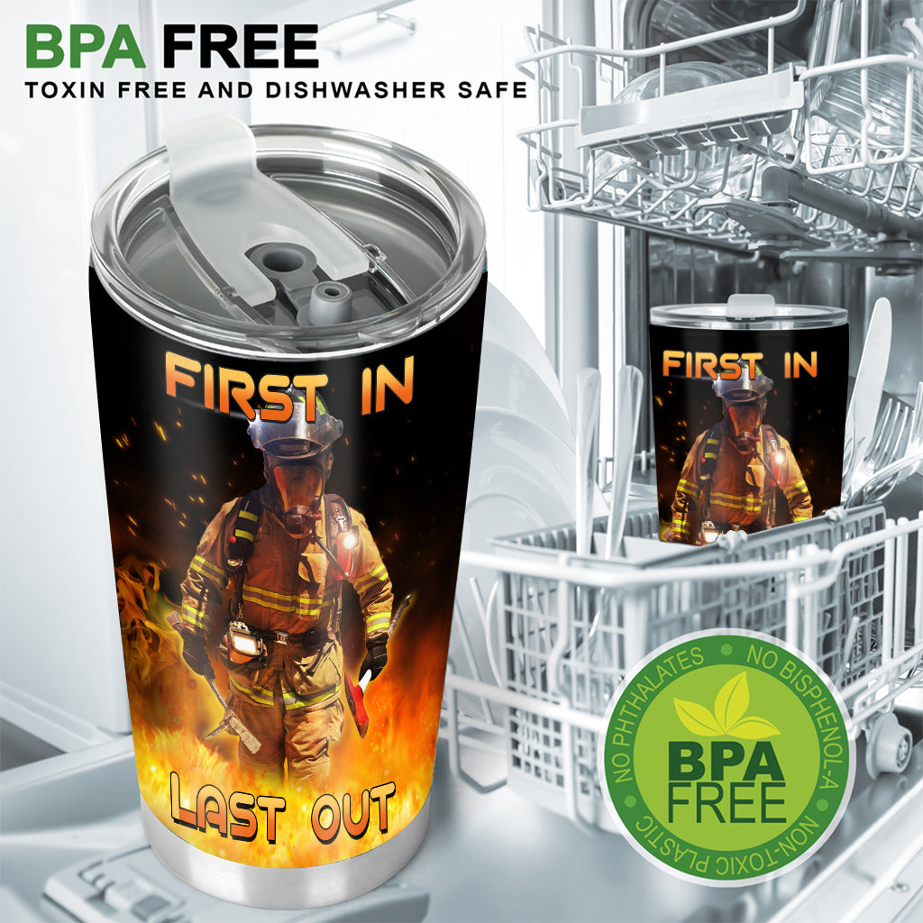 „Wer zuerst kommt, mahlt zuletzt“ – personalisierter Feuerwehr-Trinkbecher