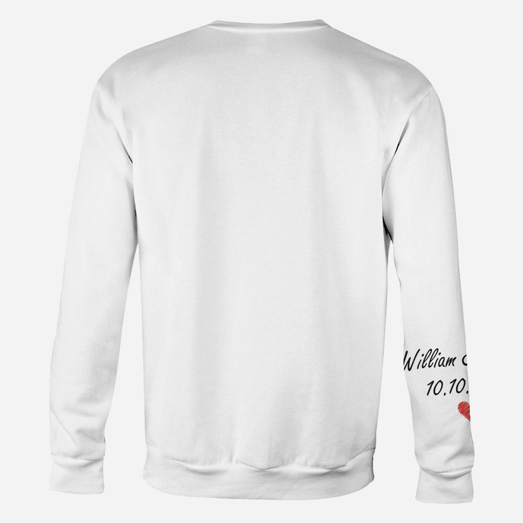 Individuelle Strichzeichnungen als Porträts – Personalisiertes T-Shirt mit Ehepaar-Motiv