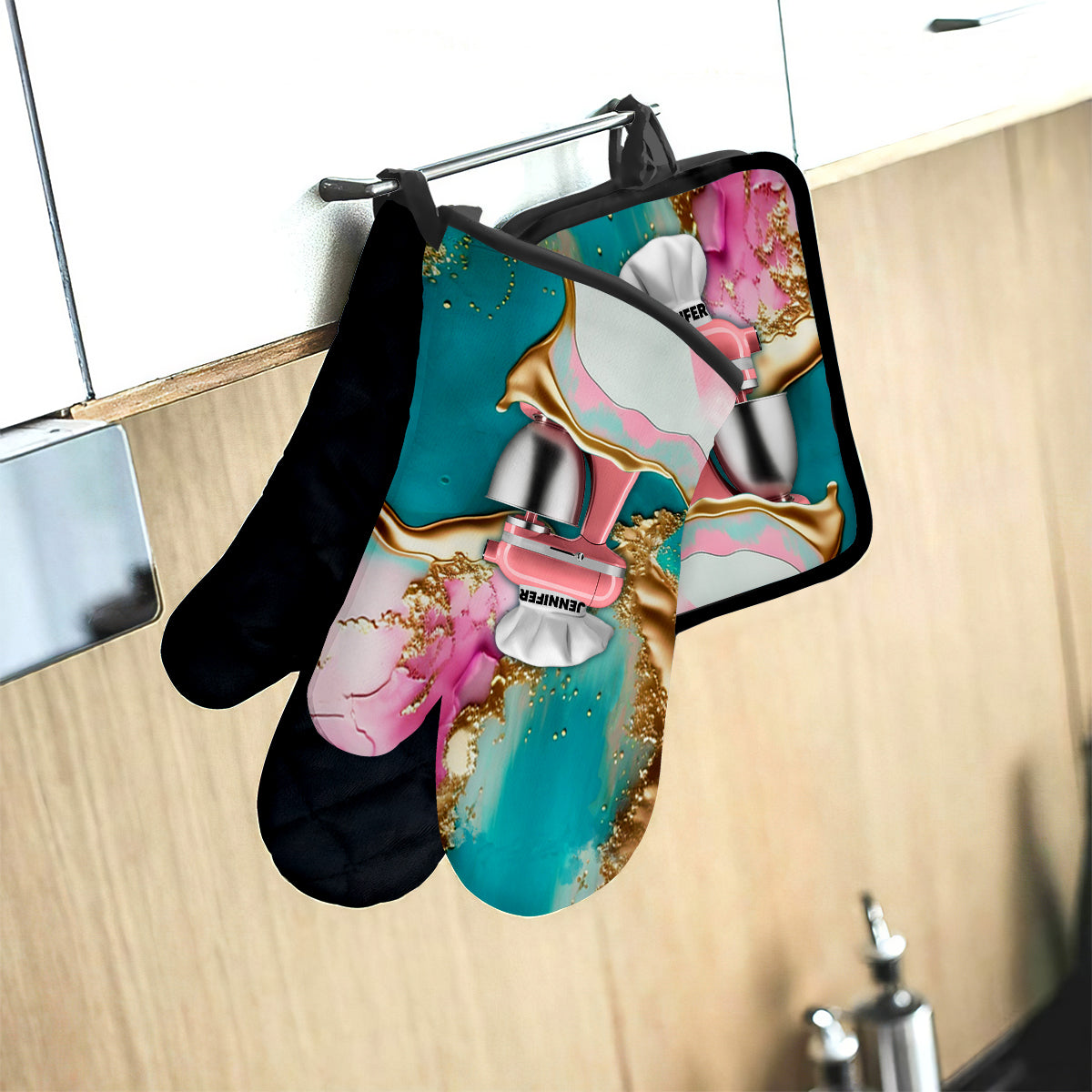 Love Baking – Personalisiertes Set aus Ofenhandschuhen und Topflappen