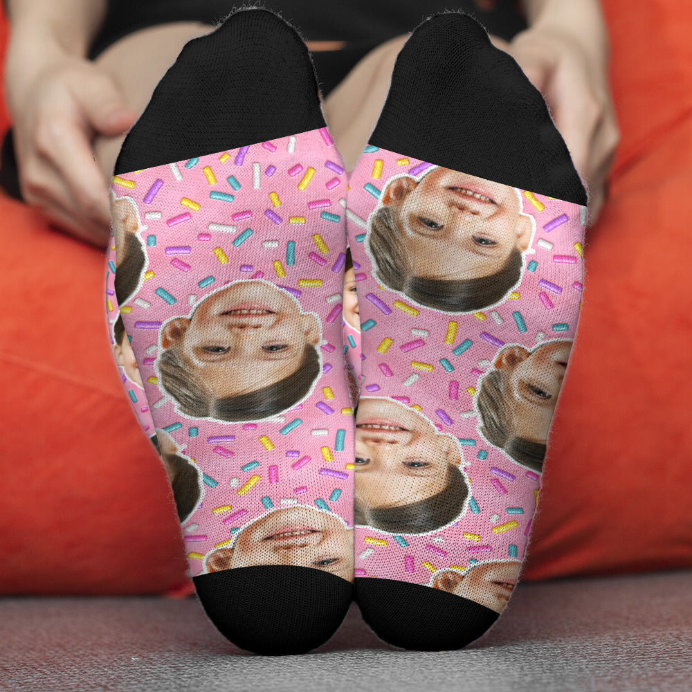Personalisierte Socken mit Gesichtsausdruck