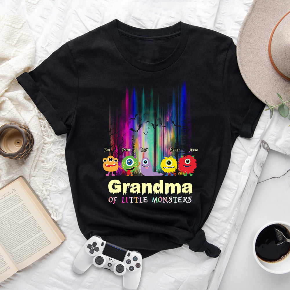 Oma der kleinen Monster – Personalisiertes Oma-T-Shirt und Hoodie