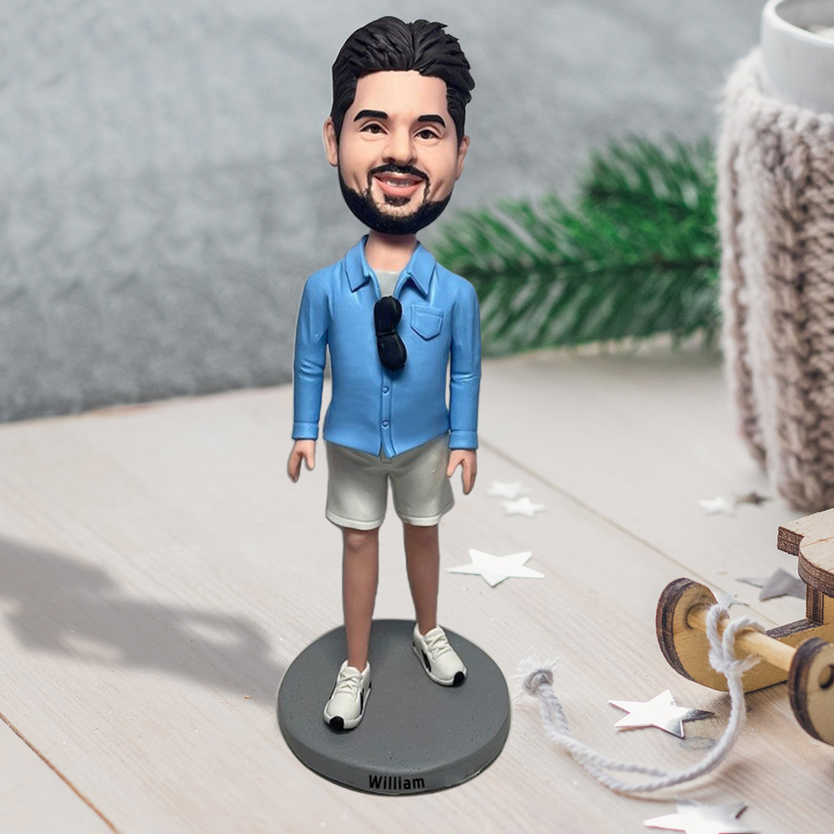 Du wirst uns fehlen – Geschenk für Kollegen – Personalisierte Wackelkopffigur