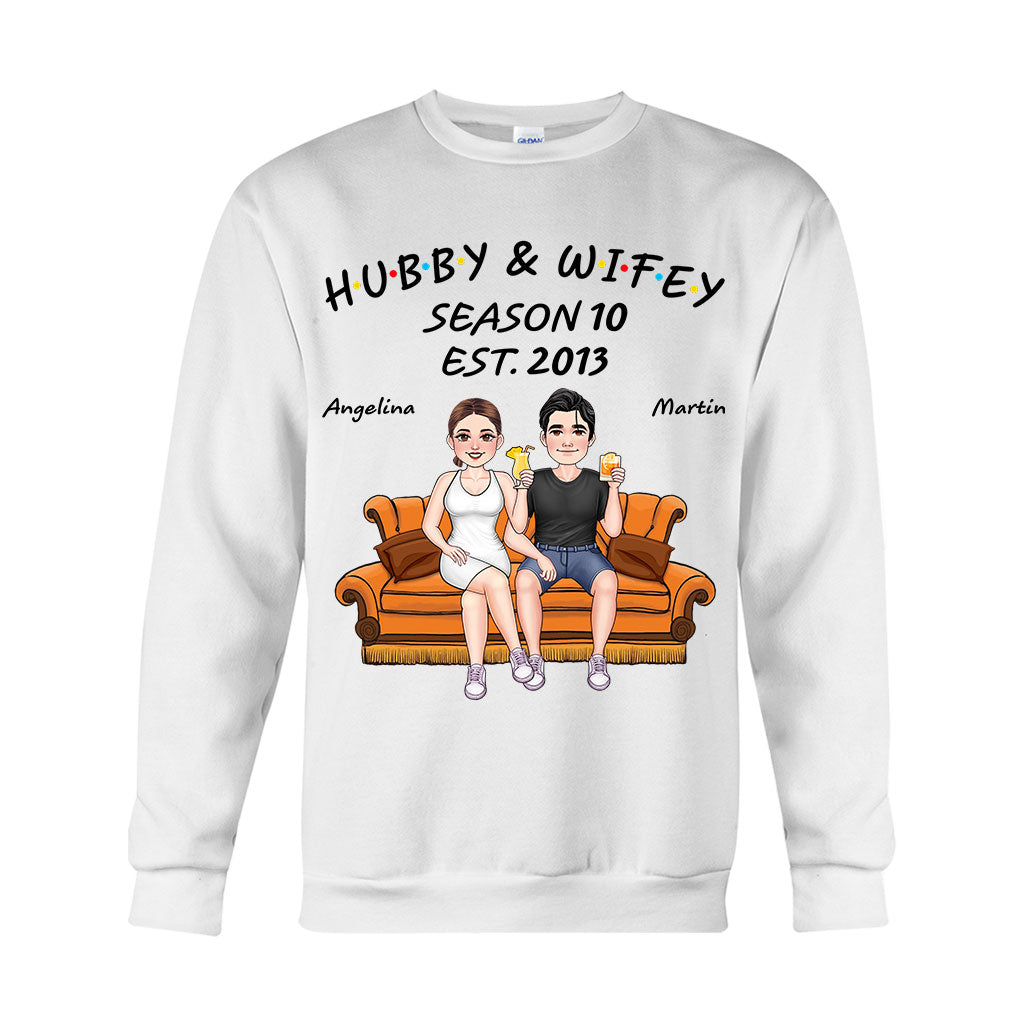 Ehemann und Ehefrau – Personalisiertes T-Shirt und Hoodie für Ehepaare