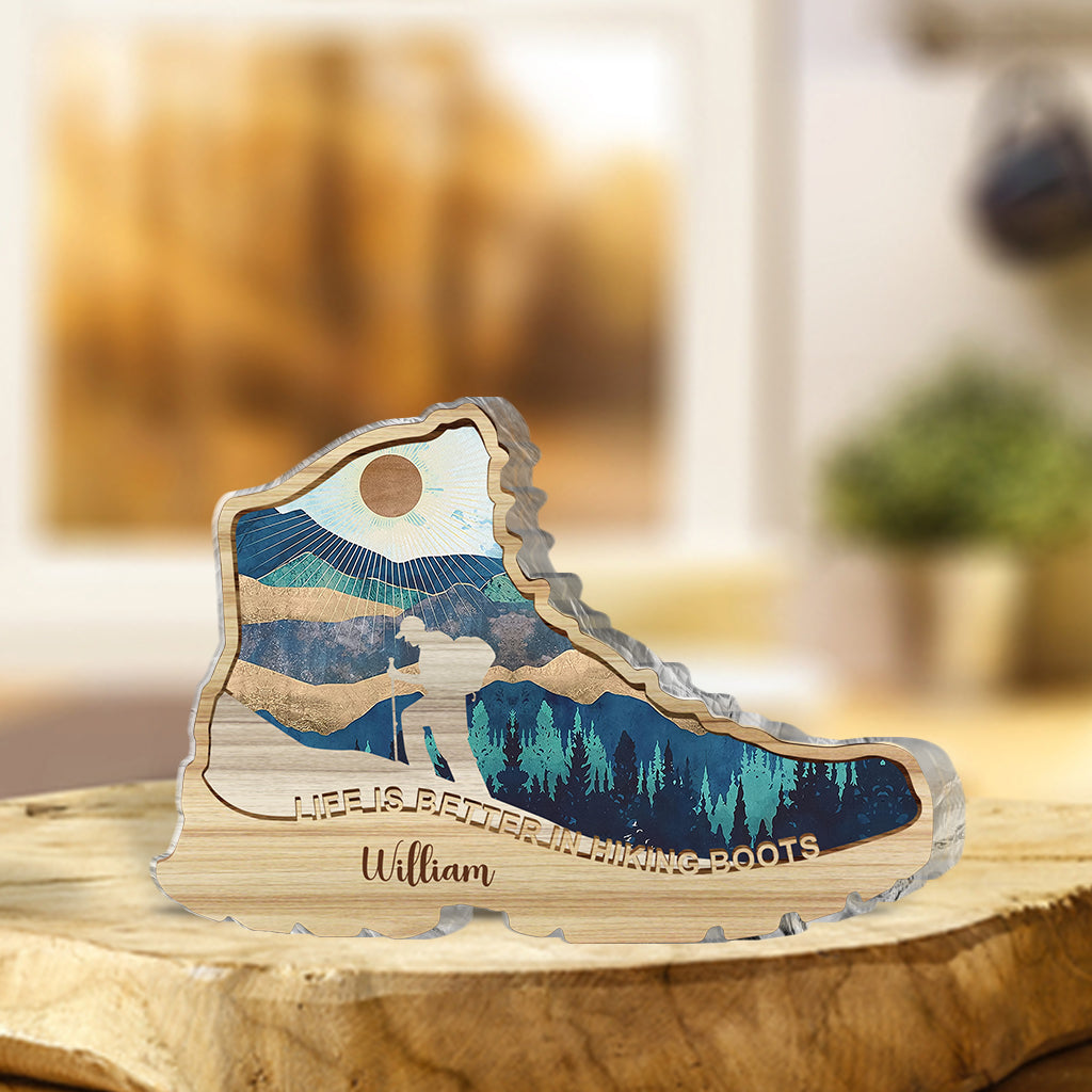 Das Leben ist besser in Wanderschuhen – personalisierte Acrylplakette in individueller Wanderform