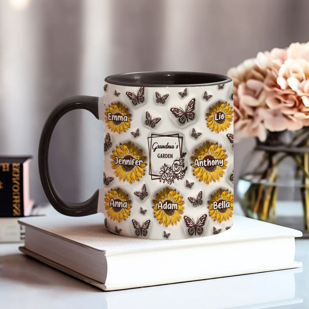 Omas Sonnenblumengarten – Geschenk für Oma – Personalisierte Tasse