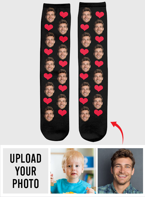 Individuelles Gesichts-Herz-Muster – Personalisierte Geschwistersocken