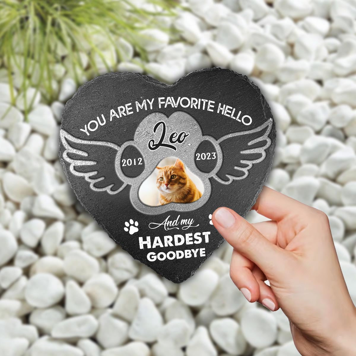 Best Friends Are Never Forgotten - Personalized Dog Heart Shaped Stone