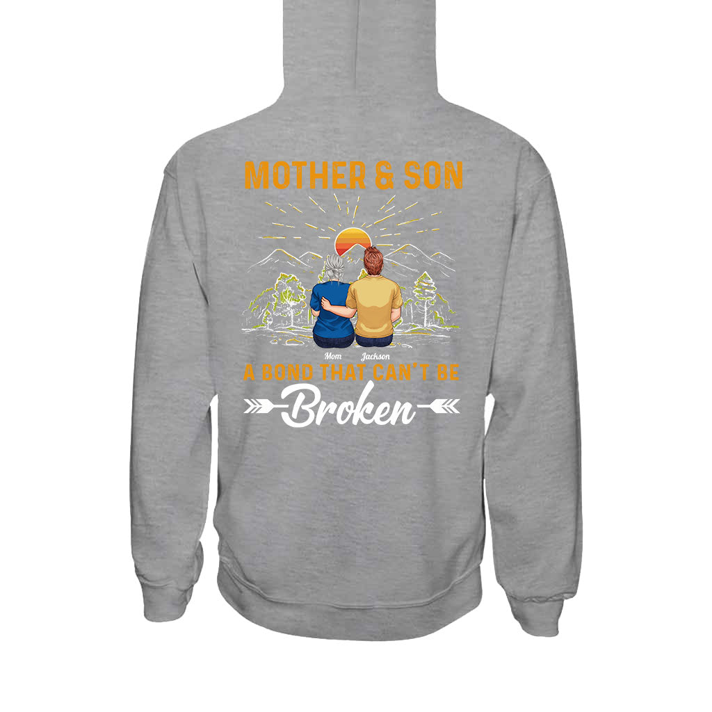 Mutter und Sohn – ein unzerbrechliches Band – personalisiertes Mutter-T-Shirt und Hoodie