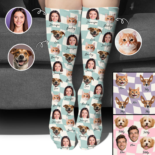 Beliebiges Foto-Upload auf kariertem Muster mit vielen Hintergrundfarben - personalisierte Katzensocken