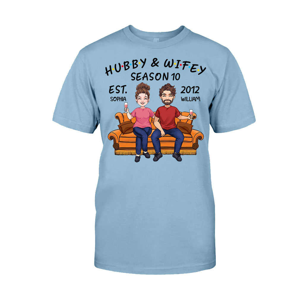 Ehemann und Ehefrau – Personalisiertes Partner-T-Shirt und Hoodie