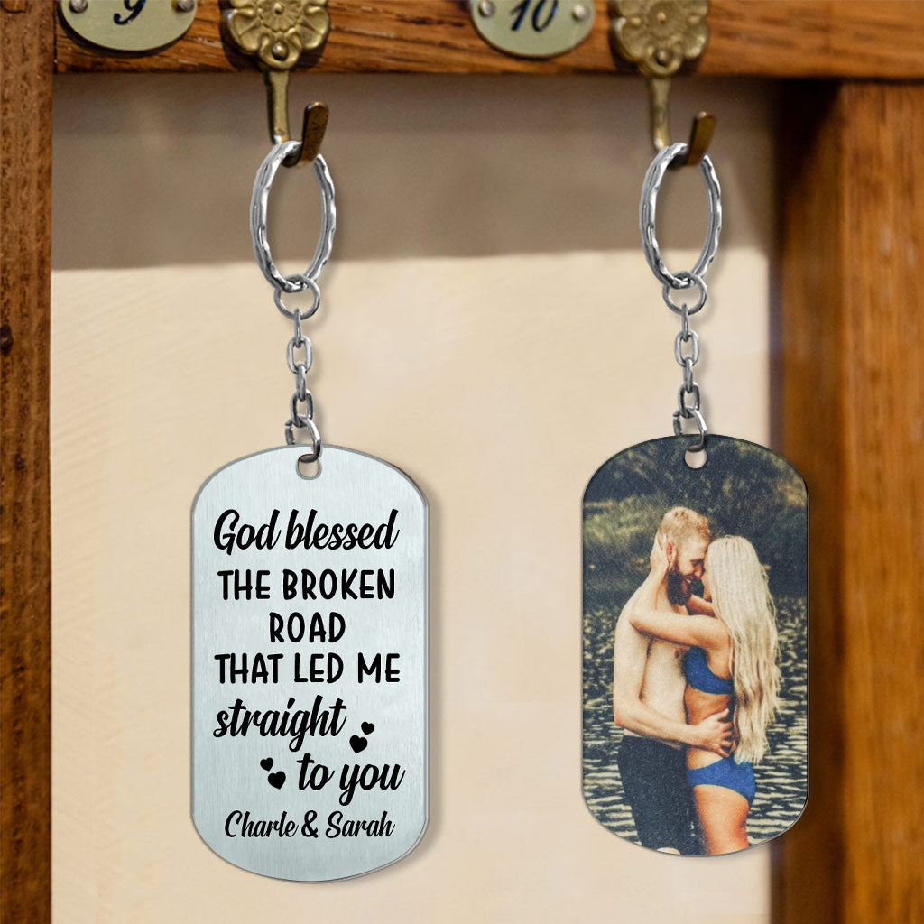 Ich gehöre dir – Geschenkidee für Paare (Ehemann, Freund, Ehefrau, Freundin) – Personalisierter Schlüsselanhänger aus Edelstahl