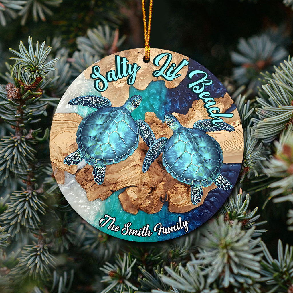 Salty Lil' Beach – Personalisierter Schildkröten-Anhänger