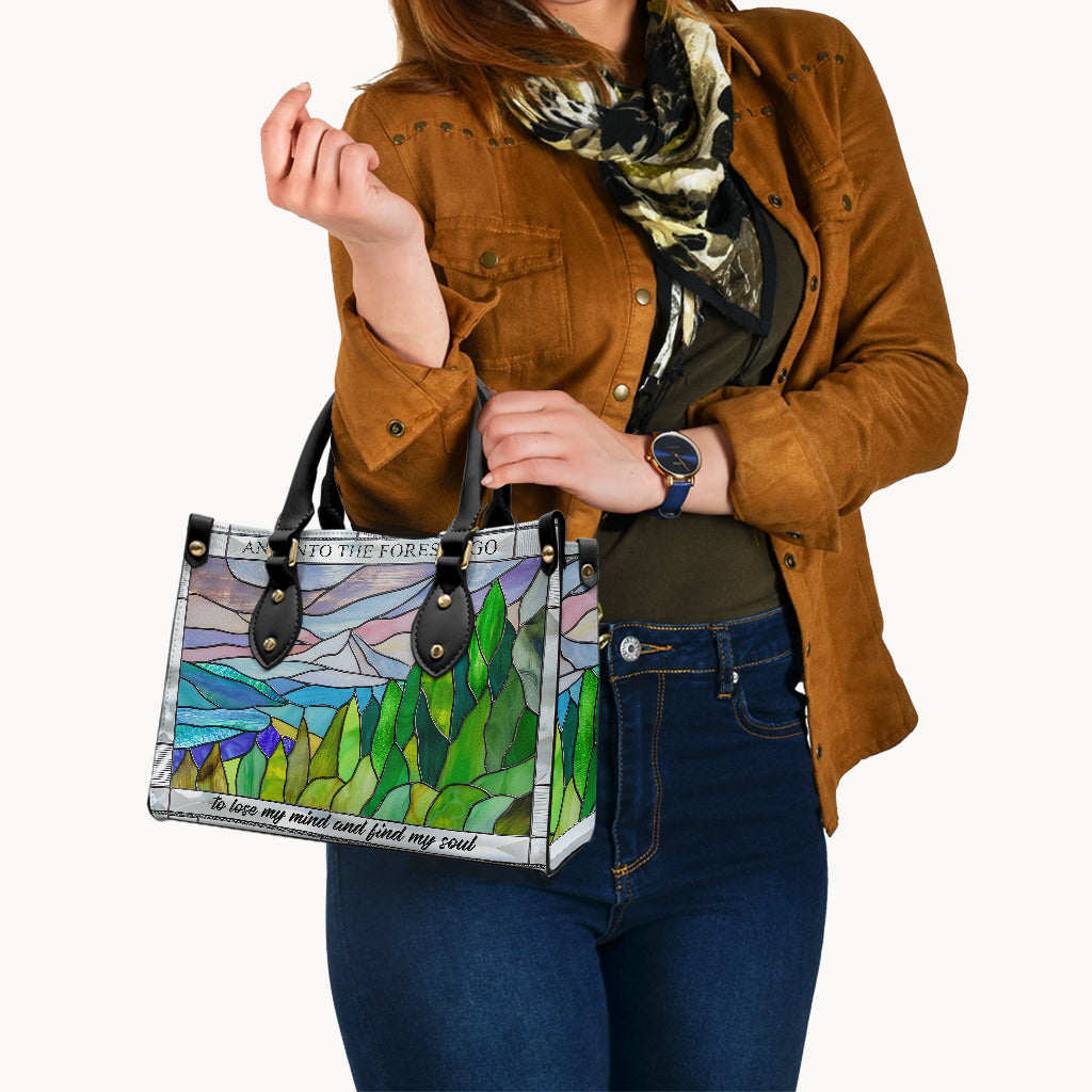 Und hinein in den Wald gehe ich – Wanderhandtasche aus Leder