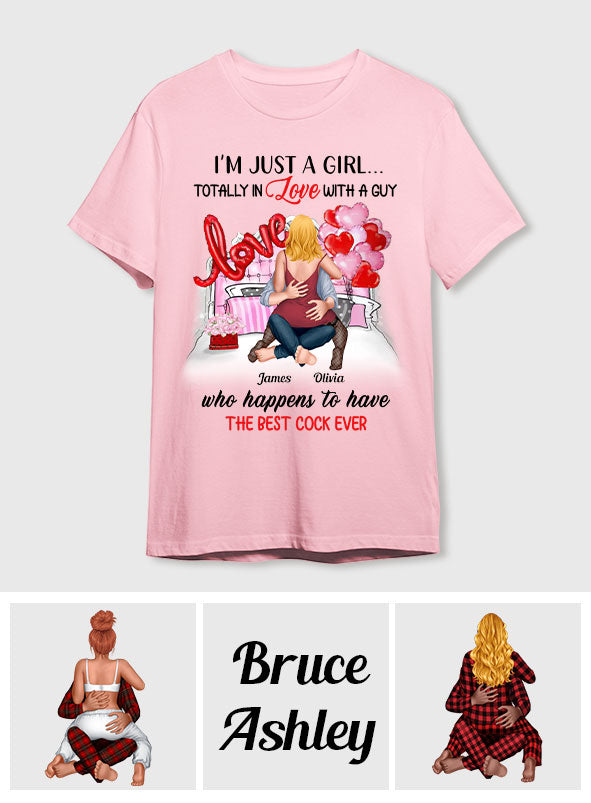 Ich bin nur ein Mädchen, das in einen Jungen verliebt ist – personalisiertes Partner-T-Shirt und Hoodie