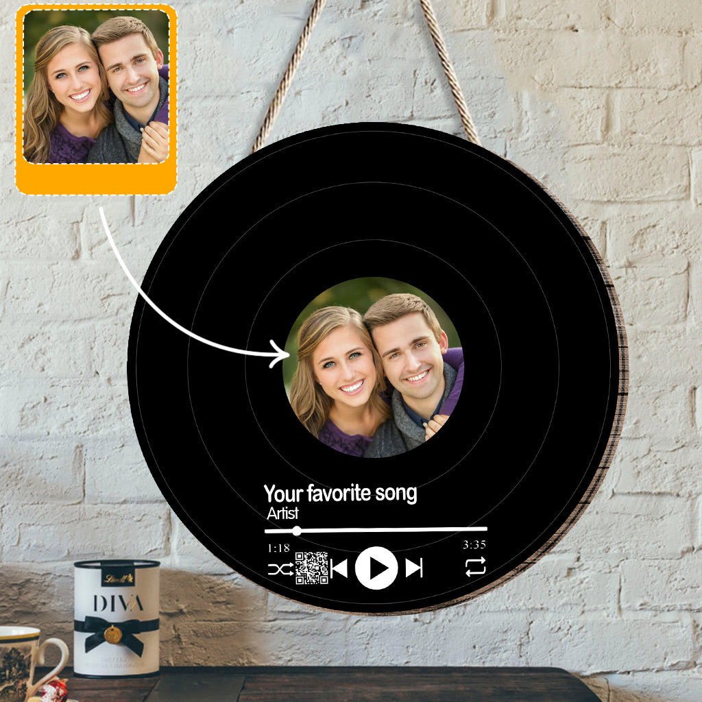 Favorite Song Scannable QR code - gift for husband, wife, boyfriend, girlfriend - Personalized Round Wood Sign