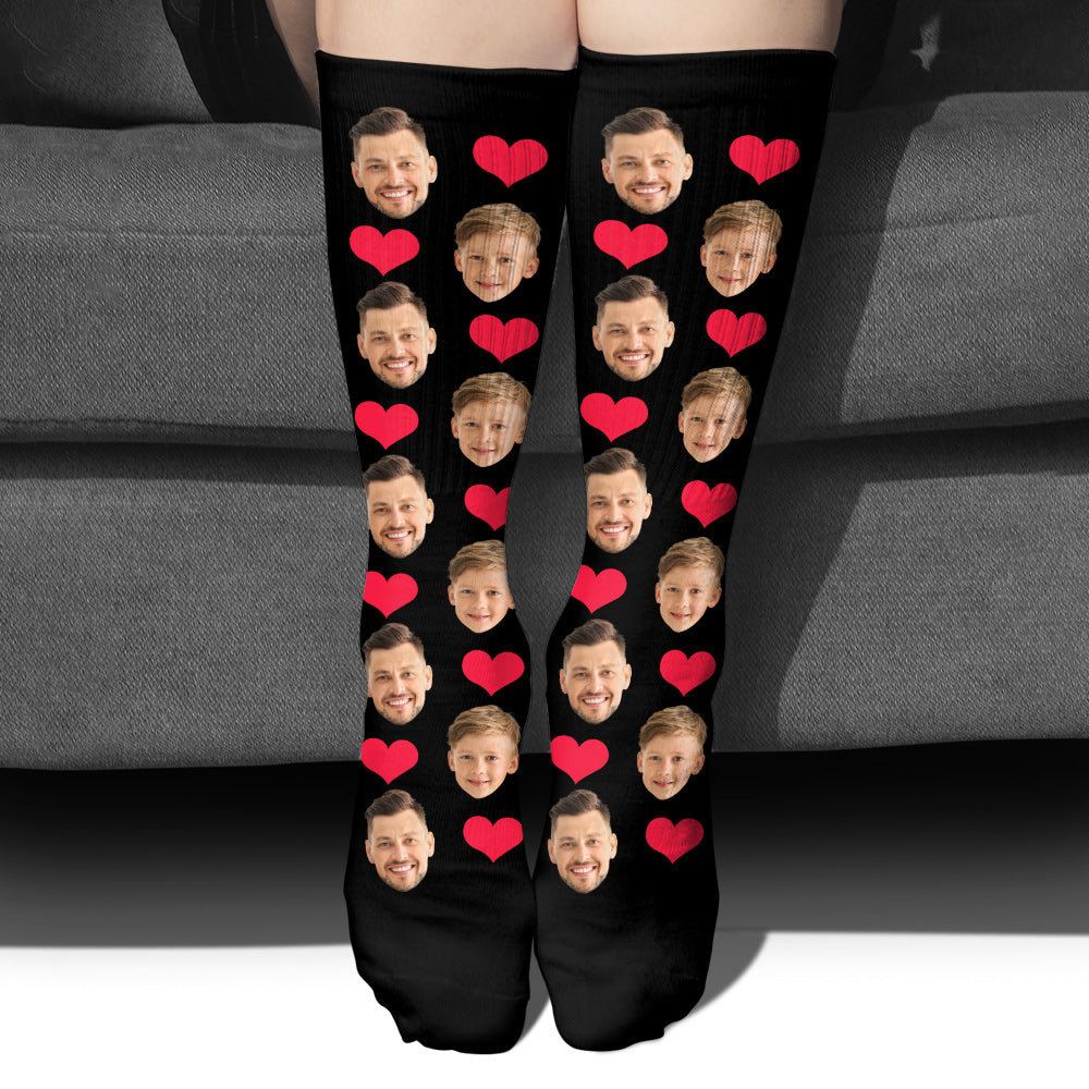 Individuelles Gesichtsherzmuster – personalisierte Socken für Väter
