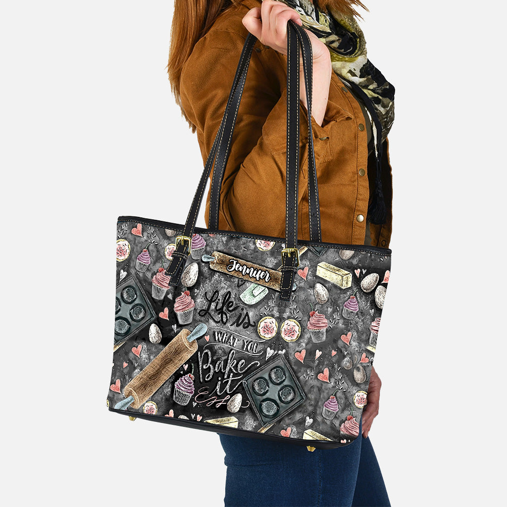 Das Leben ist, was du daraus backst – personalisierte Backtasche aus Leder