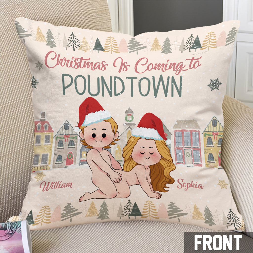 Fröhliche Weihnachten in Poundtown – Geschenk für Ehemann, Freund, Freundin – Personalisiertes Dekokissen