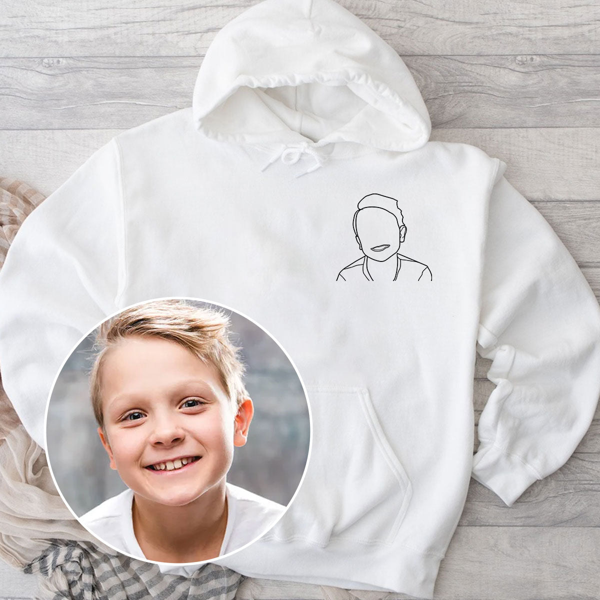 Individuelle Linienzeichnung – Personalisierter, bestickter Kinderhoodie