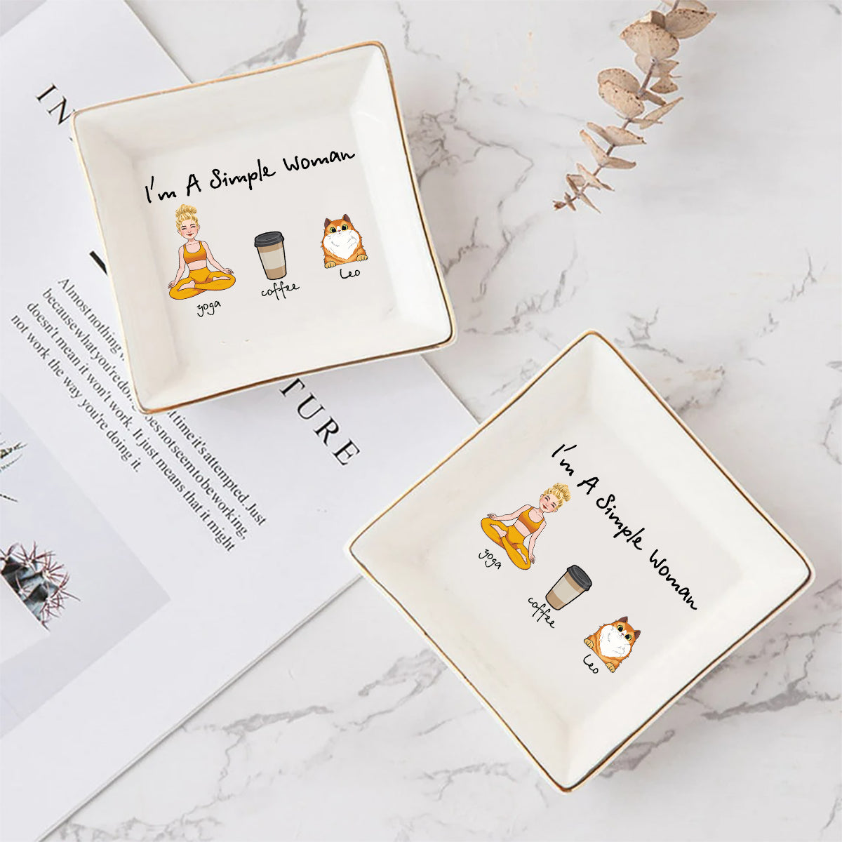 Ich bin eine einfache Frau – Yoga-Geschenk für Hunde- und Katzenliebhaber – Personalisierte Schmuckschale