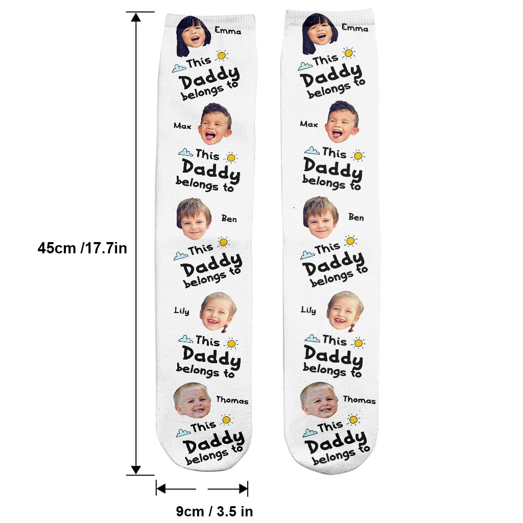 Diese Socken gehören Papa – Geschenk für Papa, Opa, Mama, Onkel, Tante, Oma – Personalisierte Socken