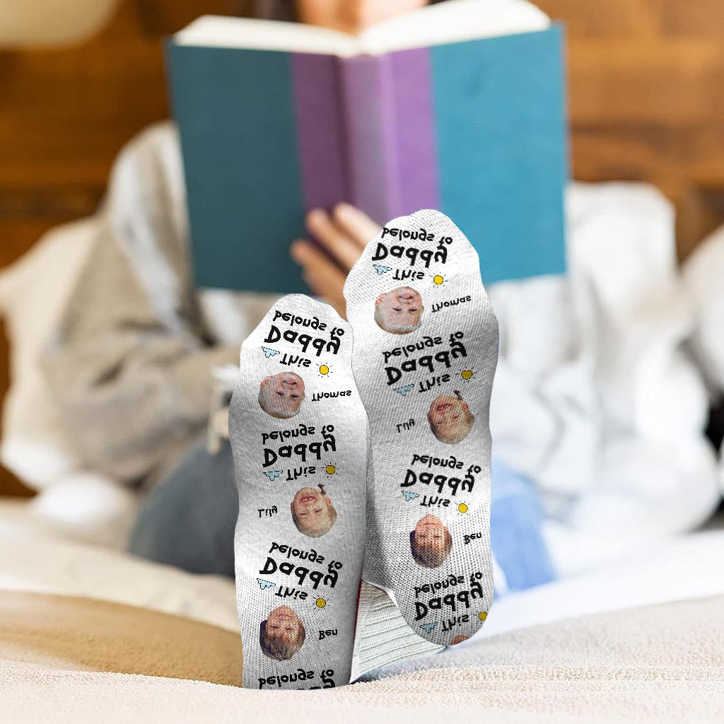 Diese Socken gehören Papa – Geschenk für Papa, Opa, Mama, Onkel, Tante, Oma – Personalisierte Socken