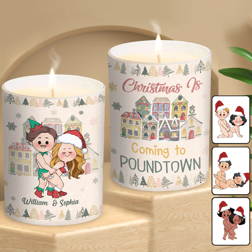 Weihnachten naht in Poundtown – Geschenk für Freund, Freundin, Ehefrau, Ehemann – Personalisierte Kerze mit Holzdeckel