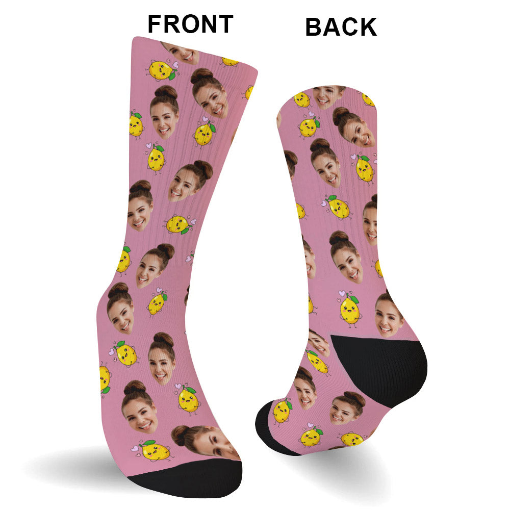 Lustiges Symbolmuster – Personalisierte Socken für die Tante
