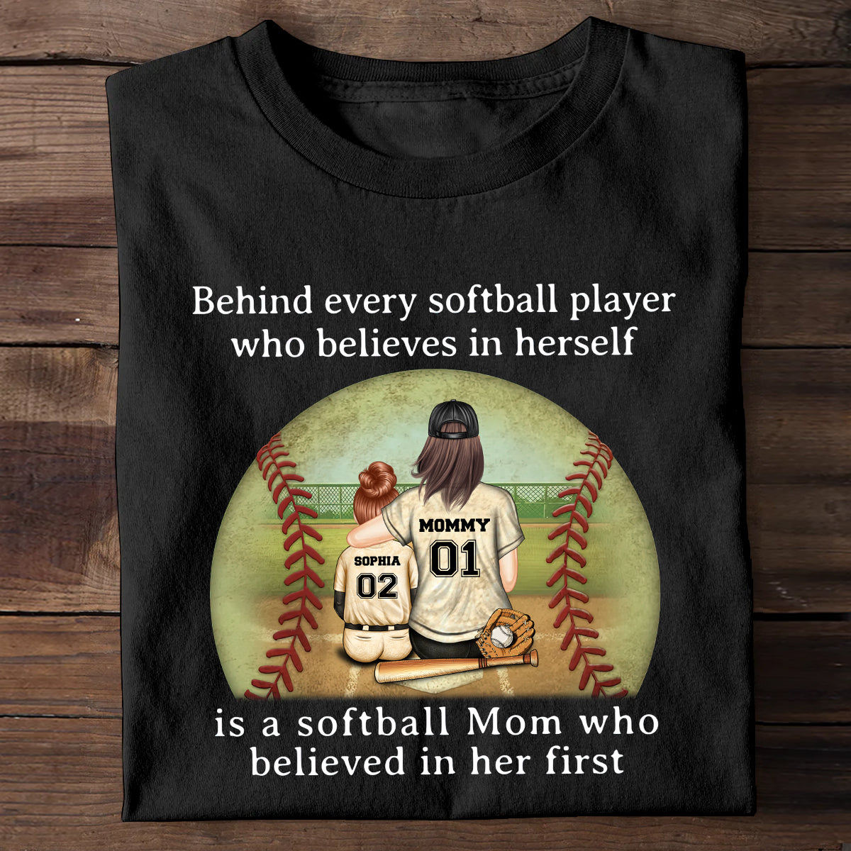 Softball Mom Believe – Personalisiertes Softball-T-Shirt & Hoodie