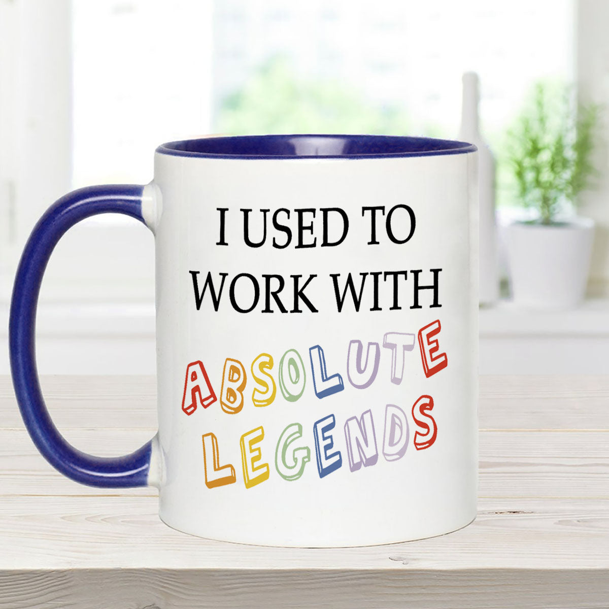 Absolute Legenden – Personalisierte Tasse mit Akzent für Kollegen