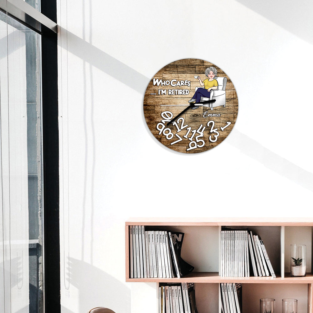 Wen interessiert's, ich bin im Ruhestand? - Personalisierte Wanduhr für Rentner